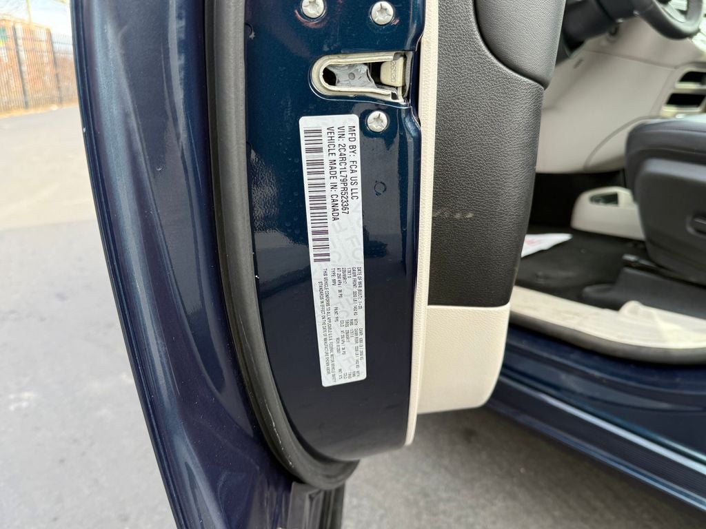 2023 Chrysler Pacifica Hybrid Touring L