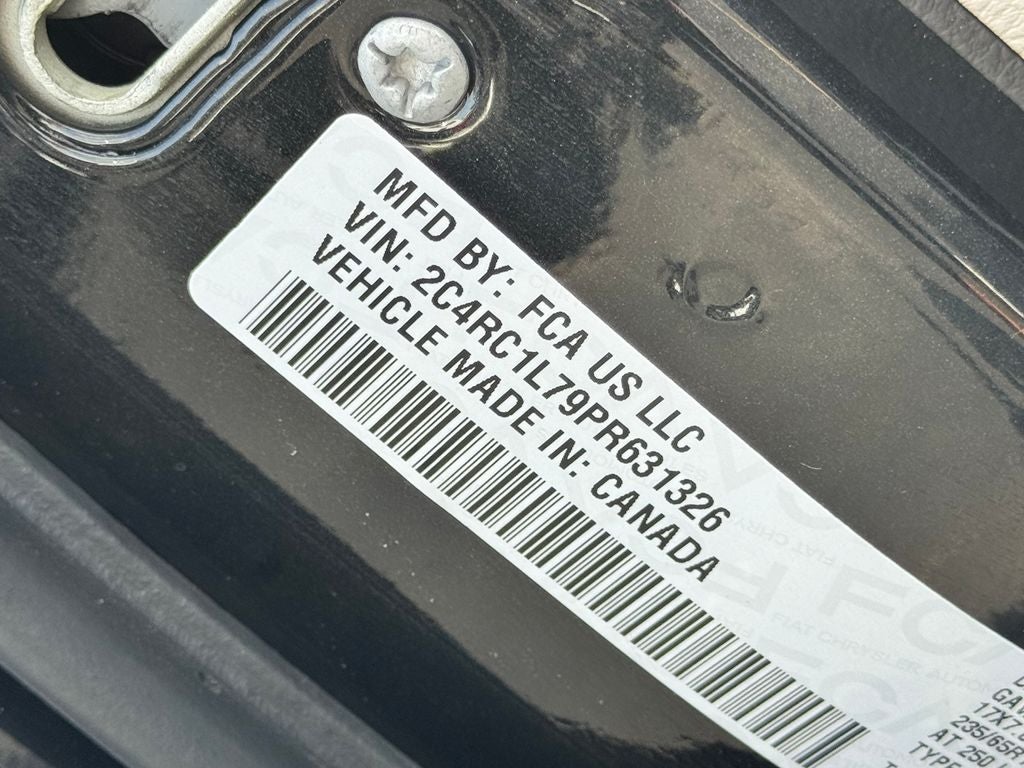 2023 Chrysler Pacifica Hybrid Touring L