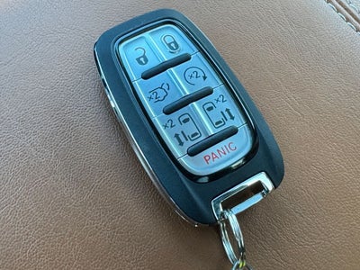 2024 Chrysler Pacifica Hybrid Pinnacle