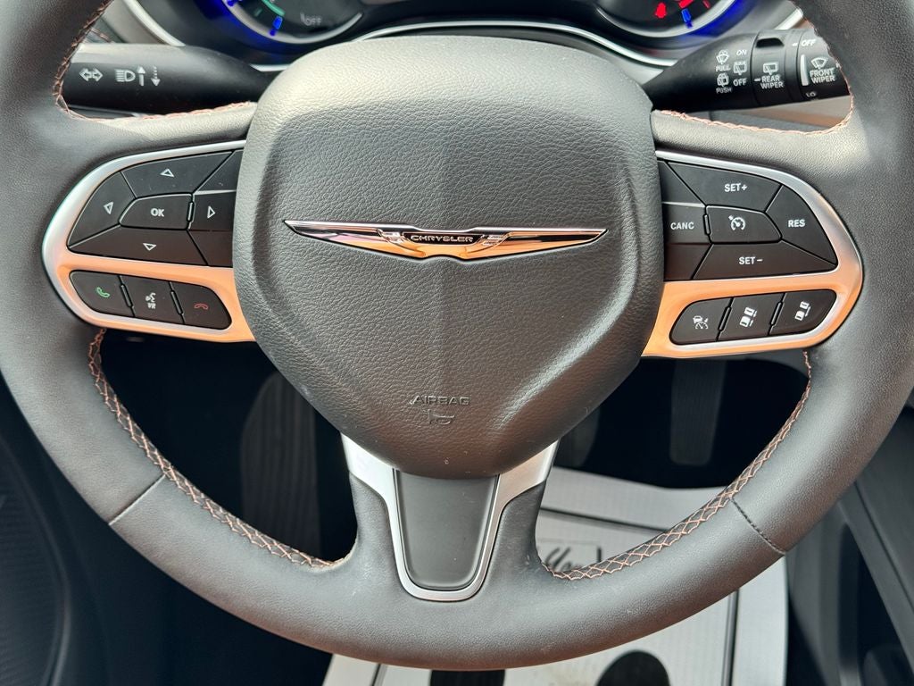 2024 Chrysler Pacifica Hybrid Pinnacle