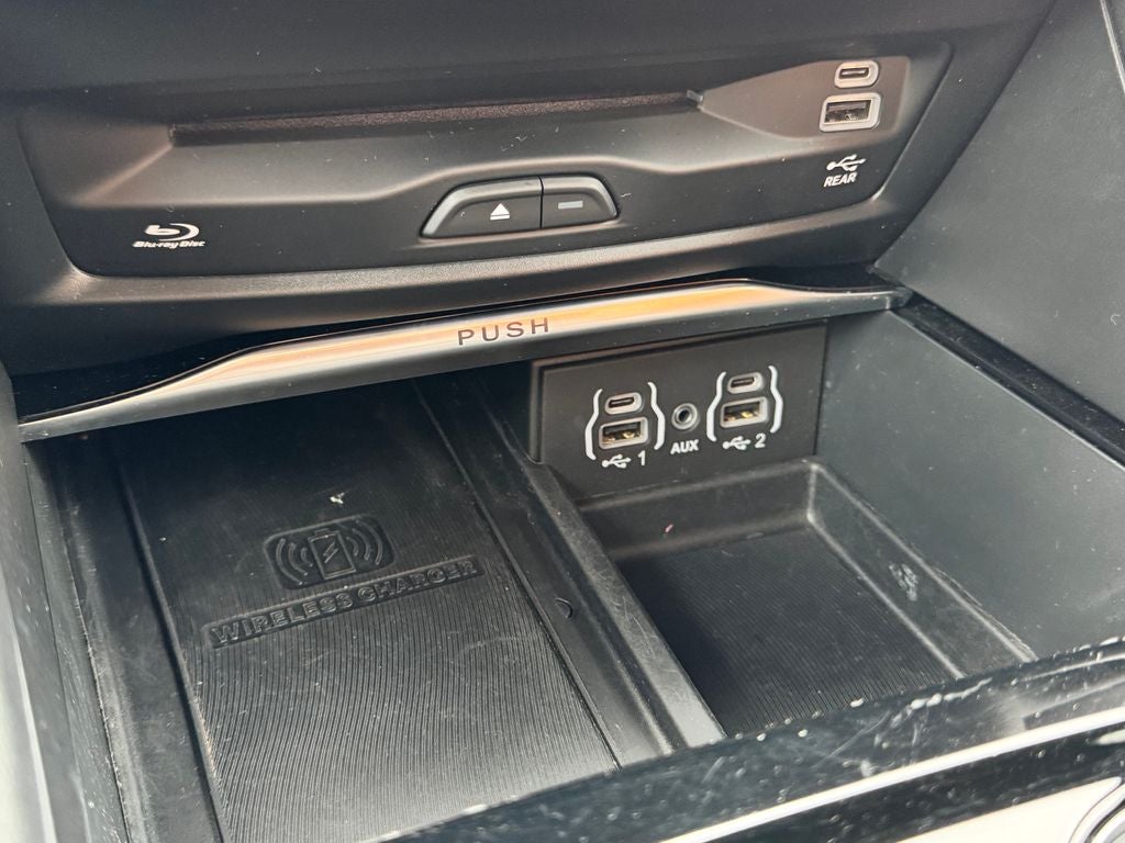 2024 Chrysler Pacifica Hybrid Pinnacle