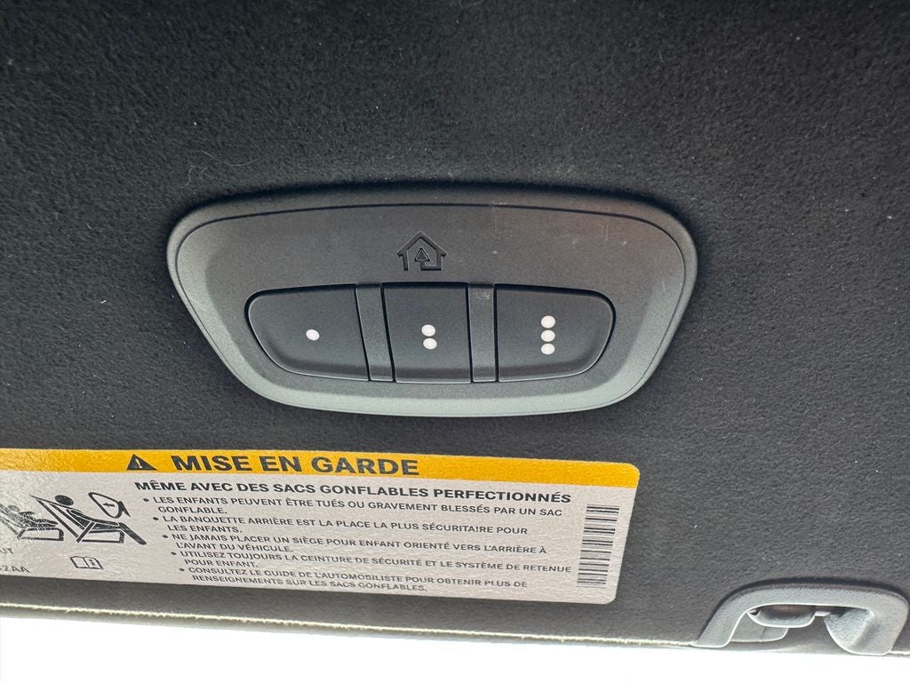 2024 Chrysler Pacifica Hybrid Pinnacle