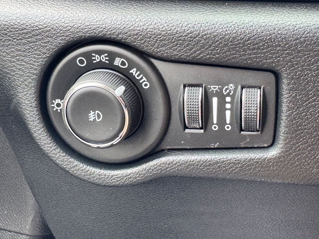 2024 Chrysler Pacifica Hybrid Pinnacle