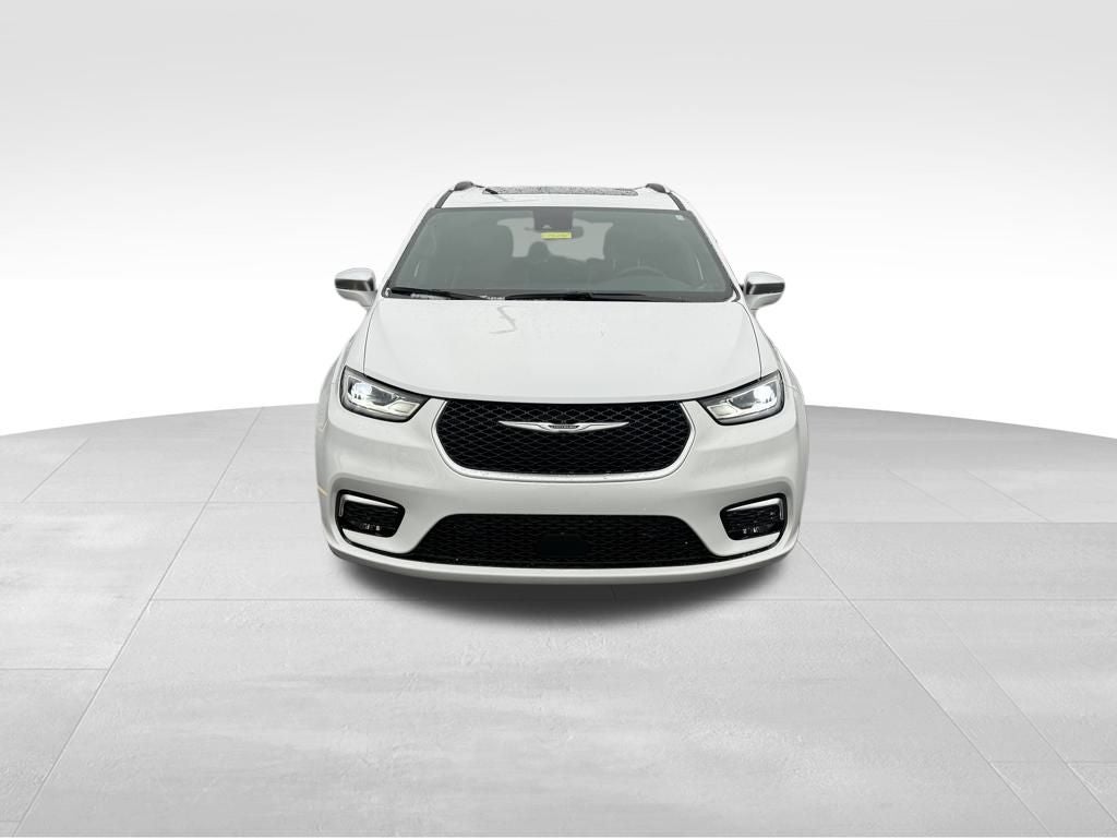 2024 Chrysler Pacifica Hybrid Pinnacle