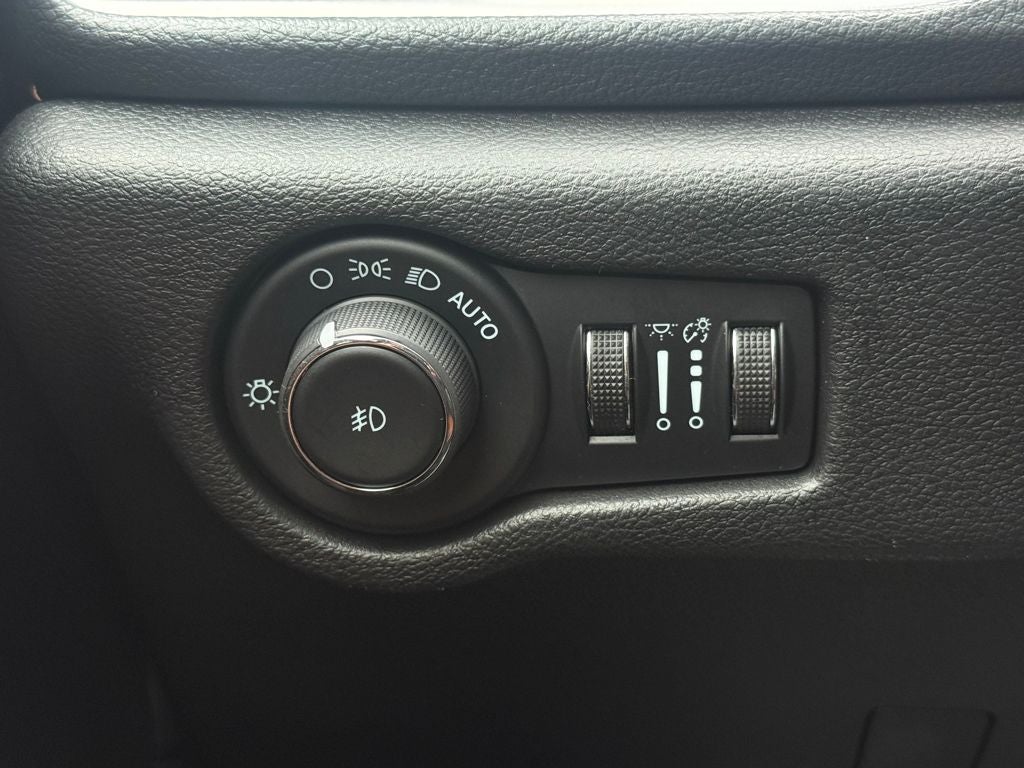 2024 Chrysler Pacifica Hybrid Pinnacle