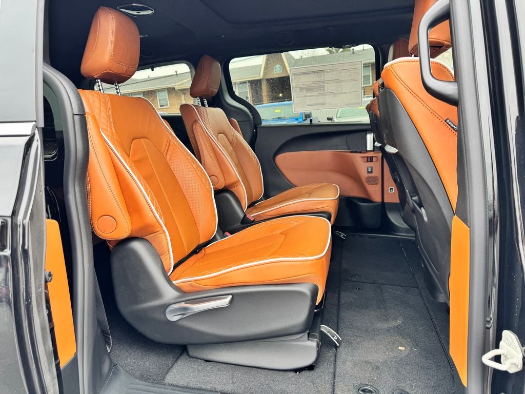 2026 Chrysler Pacifica Pinnacle