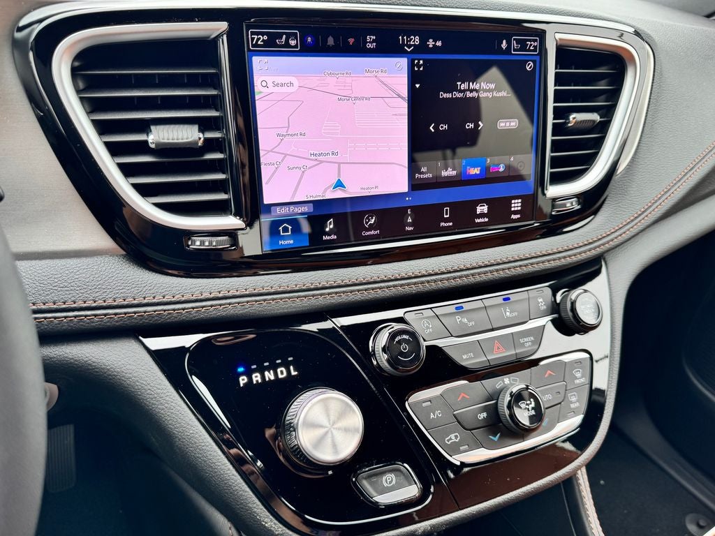 2026 Chrysler Pacifica Pinnacle