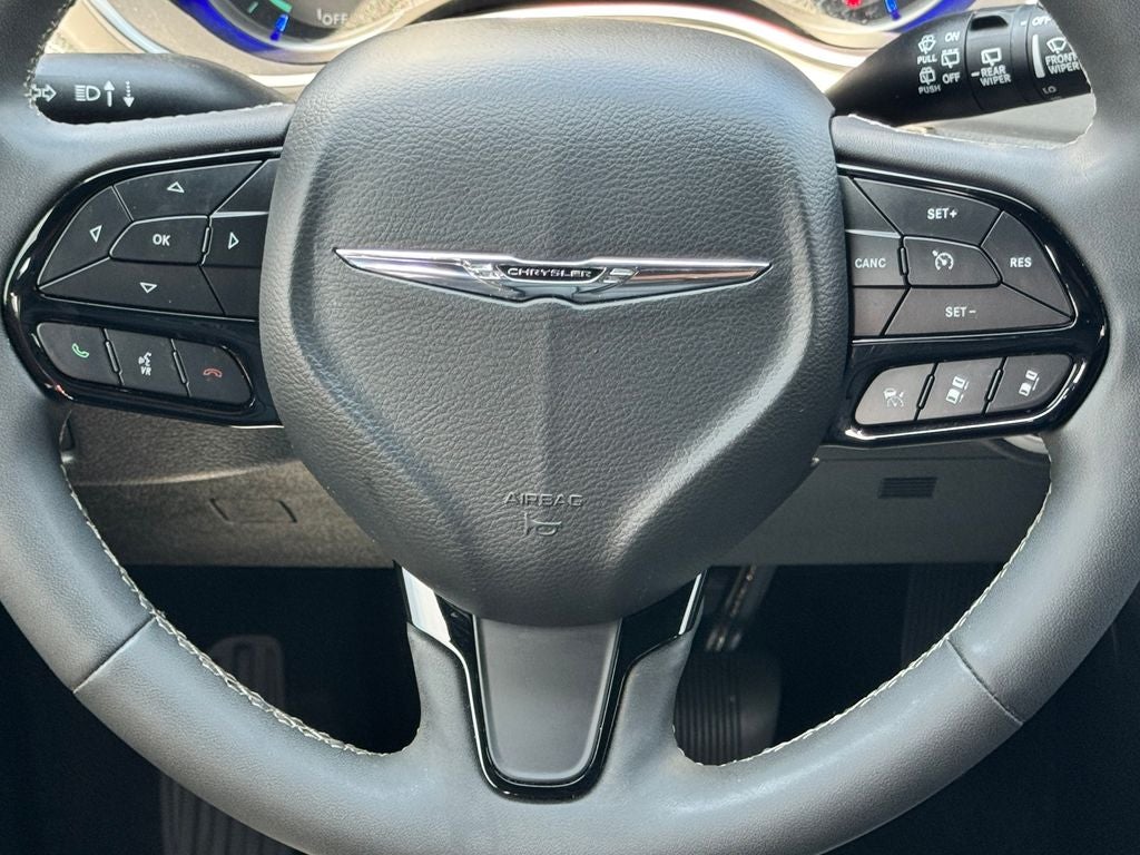 2022 Chrysler Pacifica Hybrid Limited