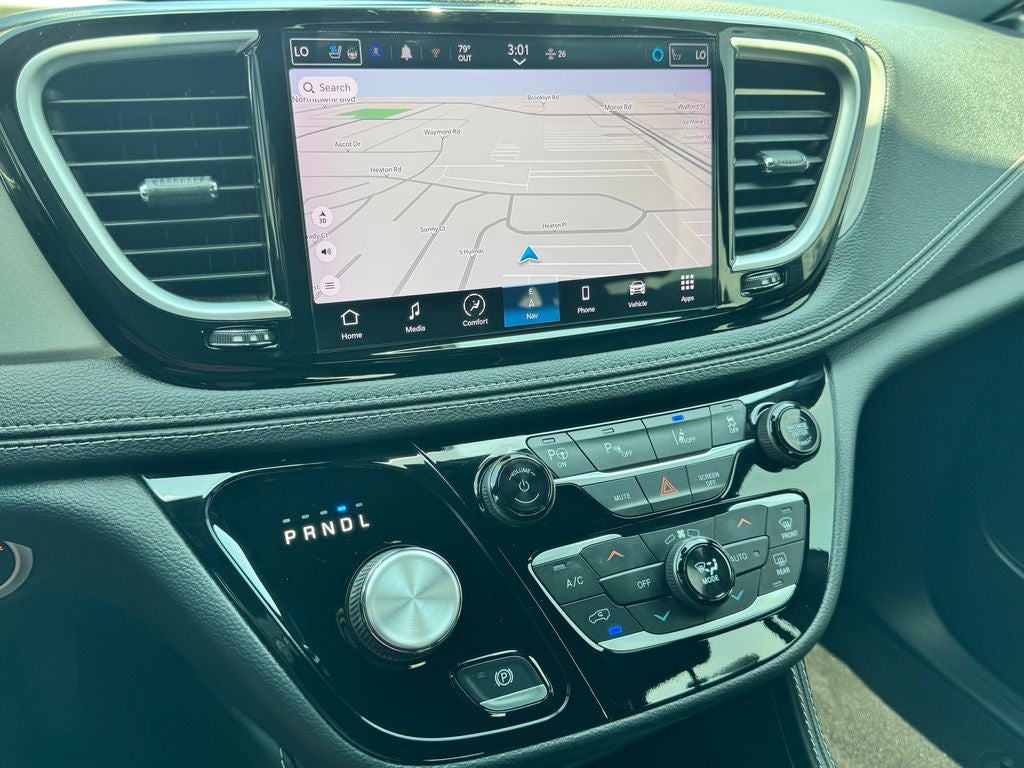 2022 Chrysler Pacifica Hybrid Limited