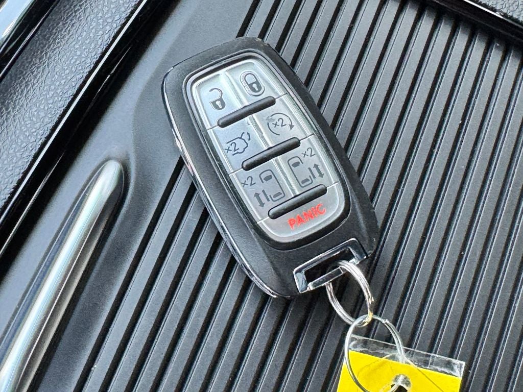 2022 Chrysler Pacifica Hybrid Limited