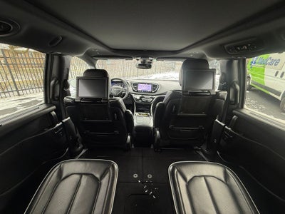 2022 Chrysler Pacifica Limited
