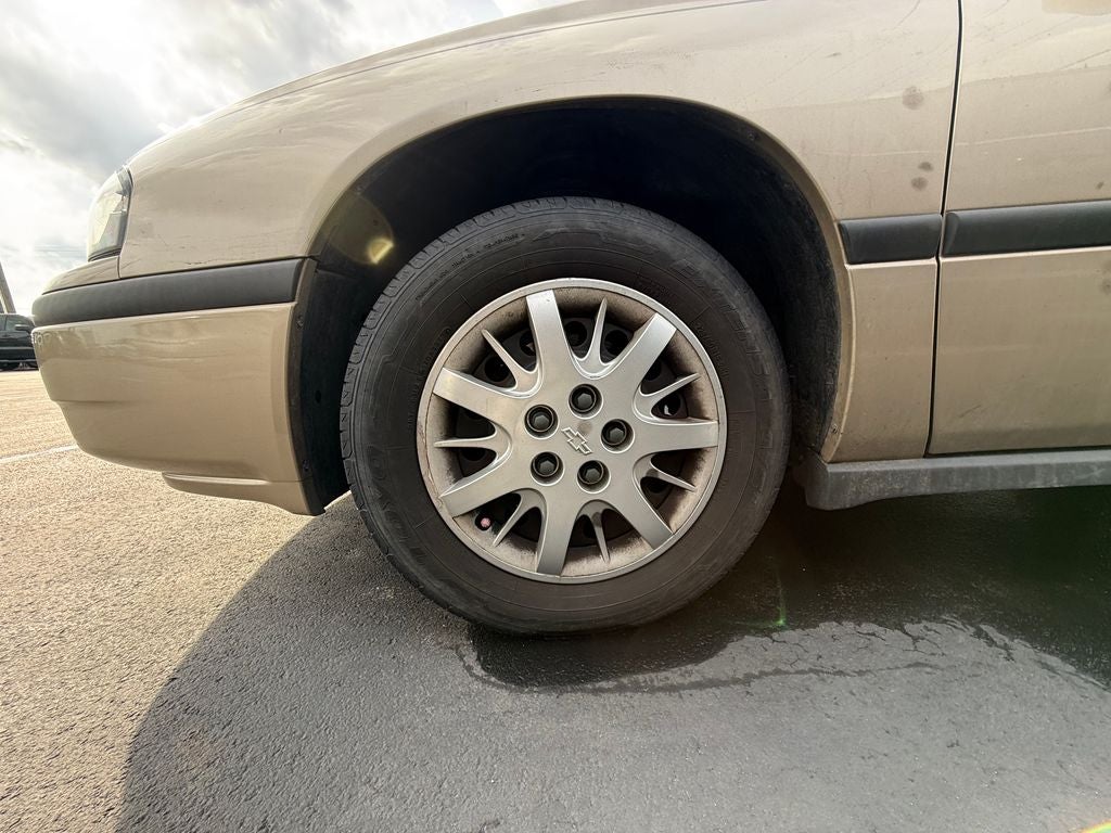 2004 Chevrolet Impala Base