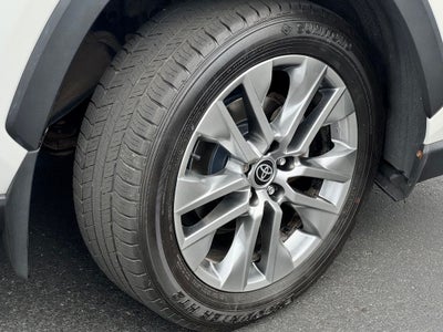 2022 Toyota RAV4 XLE Premium