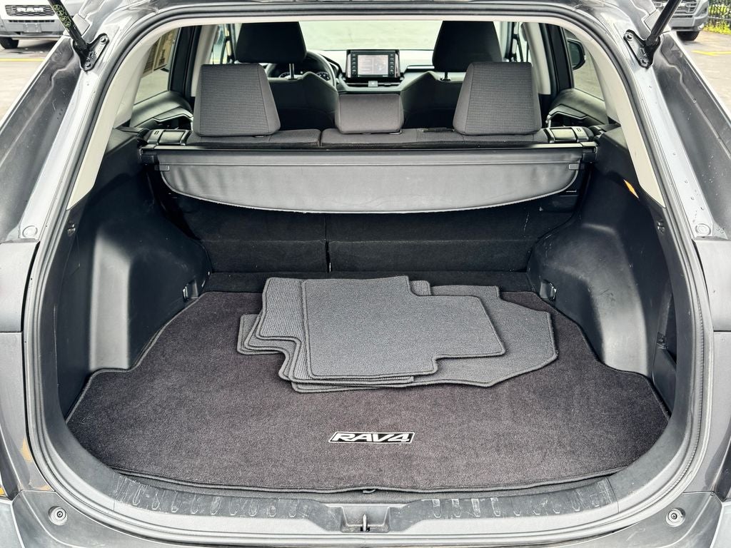 2021 Toyota RAV4 Hybrid LE