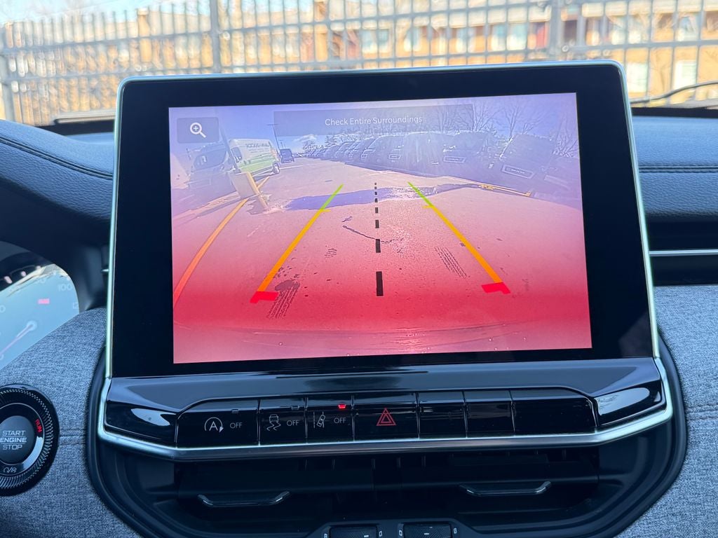 2023 Jeep Compass Latitude Lux