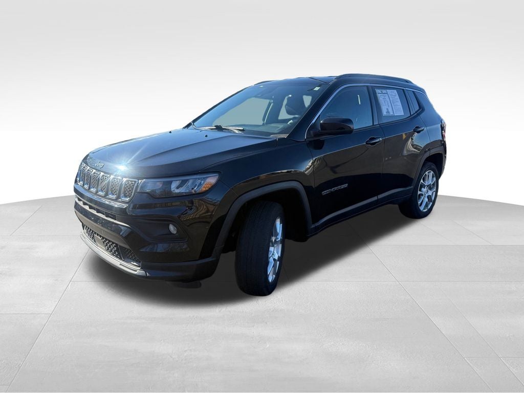 2023 Jeep Compass Latitude Lux
