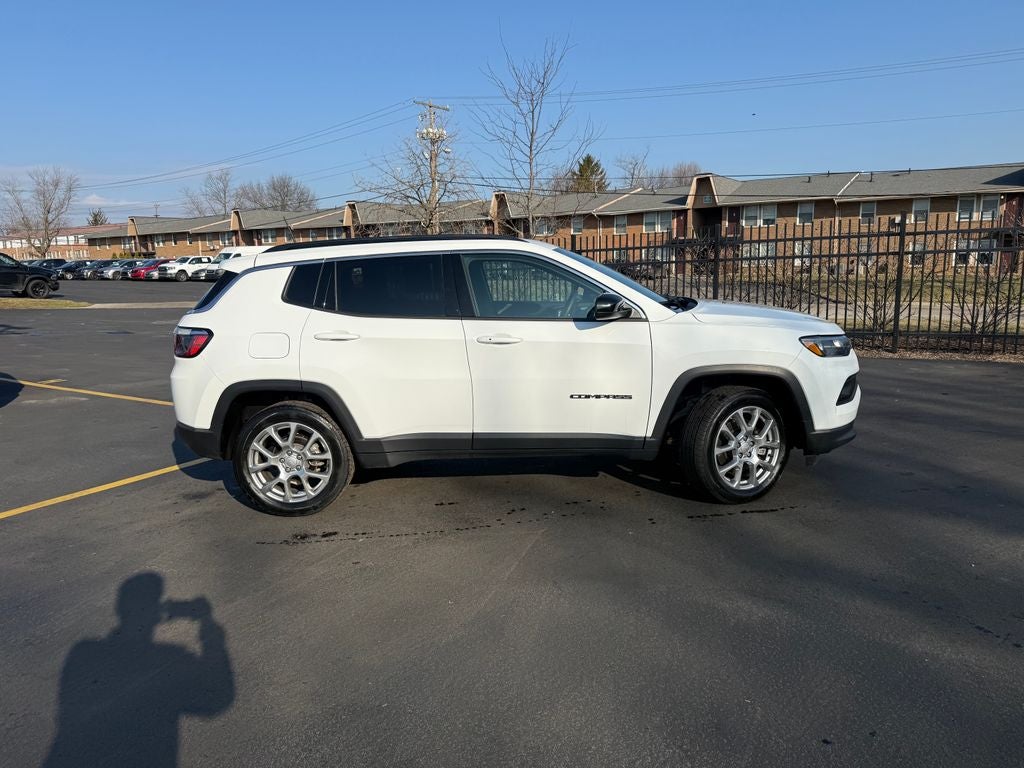 2023 Jeep Compass Latitude Lux