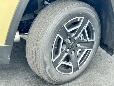 2026 Jeep Cherokee Laredo