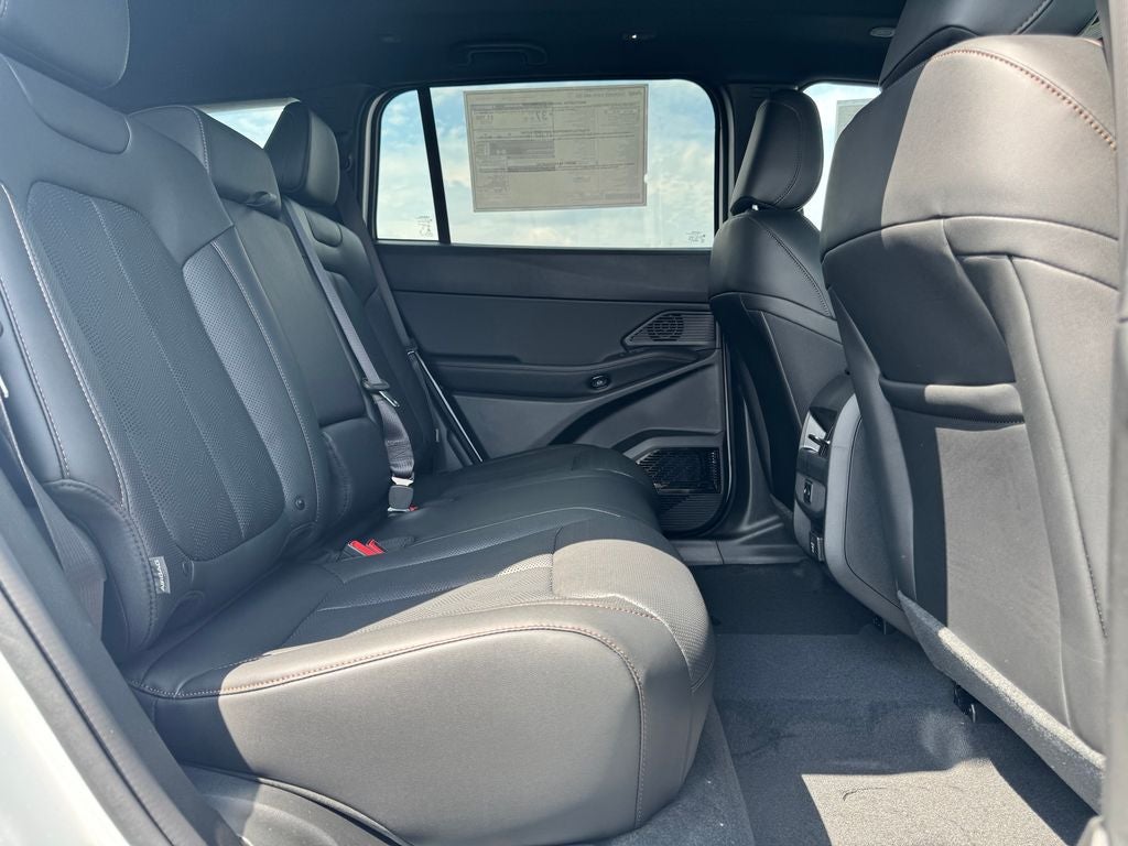 2026 Jeep Cherokee Overland