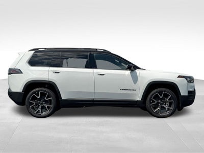 2026 Jeep Cherokee Overland