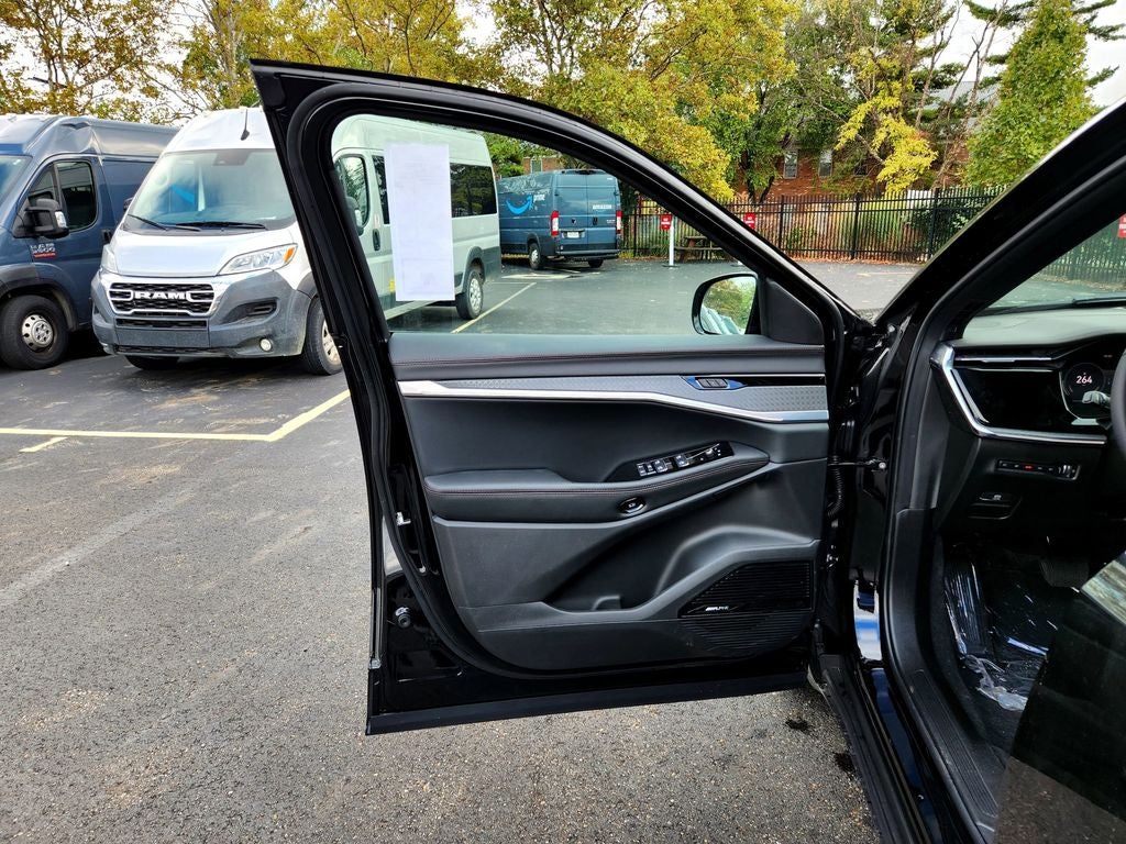 2025 Jeep Wagoneer S Limited