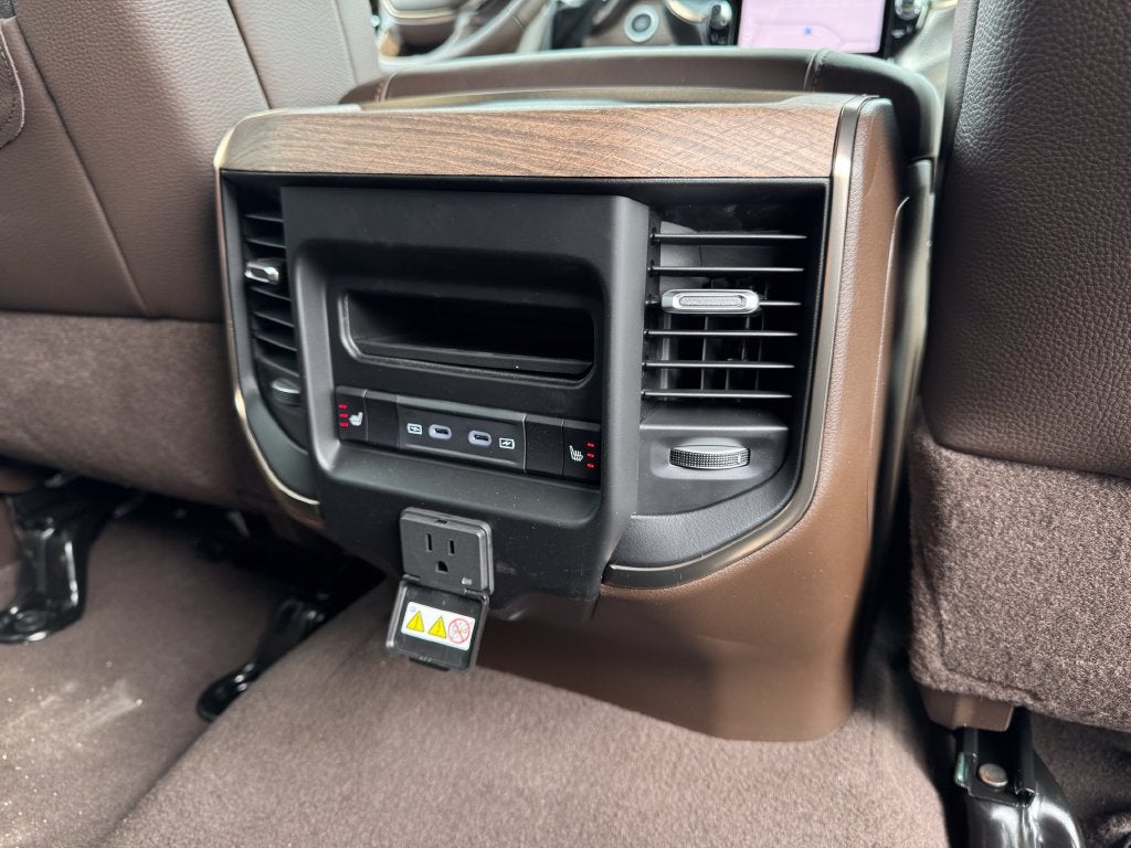 2027 RAM 3500 Limited