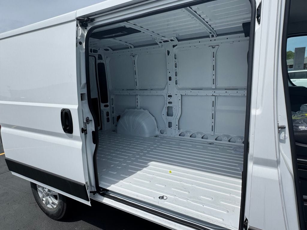 2026 RAM ProMaster 1500 Low Roof