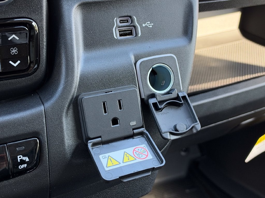 2027 RAM ProMaster 2500 High Roof