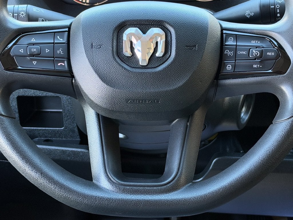 2025 RAM ProMaster 2500 Base