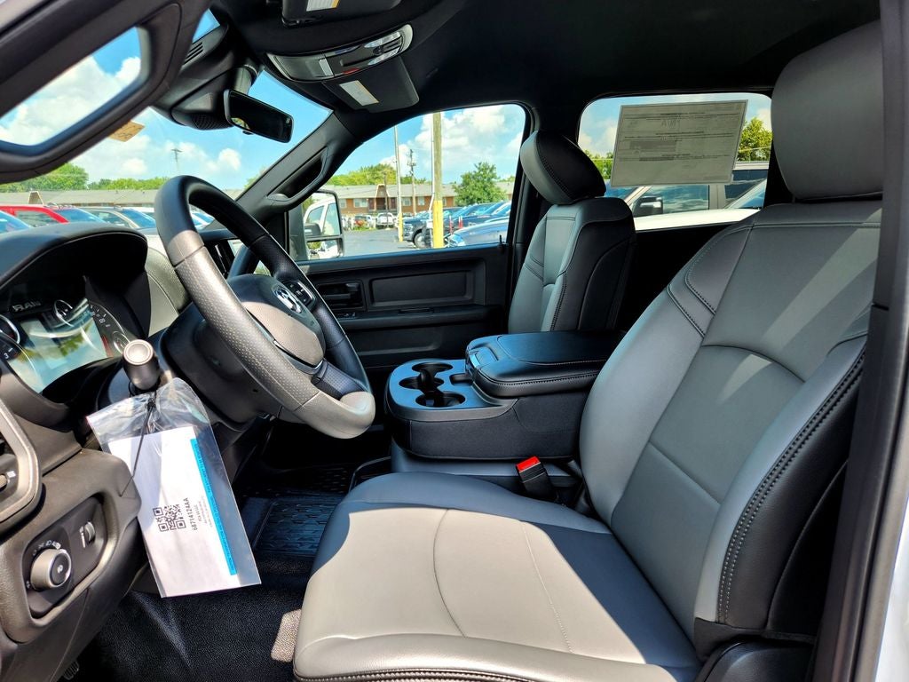 2025 RAM 5500HD Tradesman