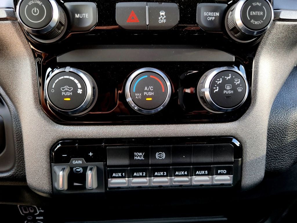 2025 RAM 5500HD Tradesman