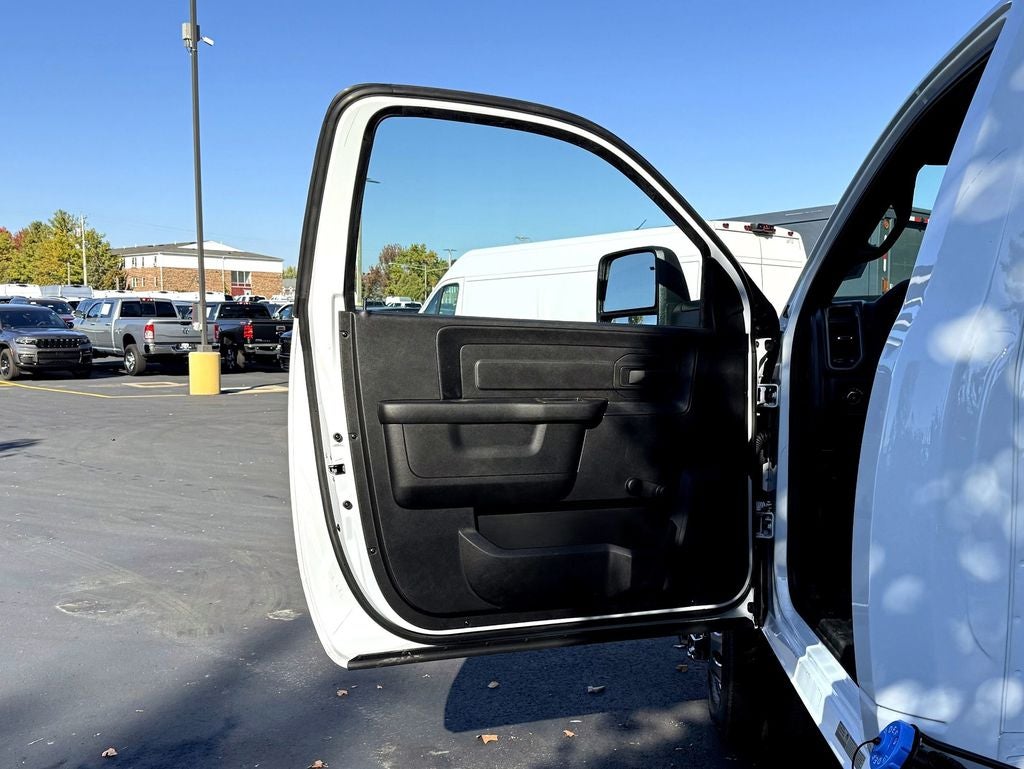 2026 RAM 3500 Tradesman 167.5 WB