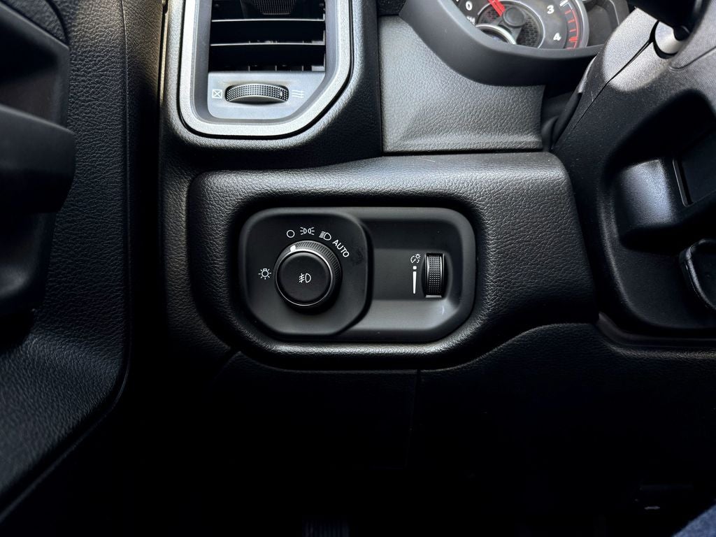 2026 RAM 3500 Tradesman 167.5 WB