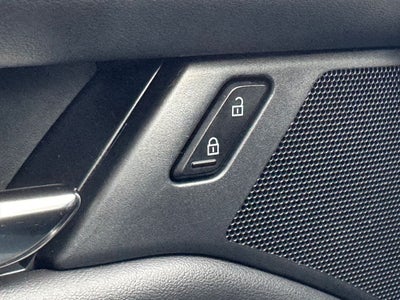 2024 Mazda Mazda3 2.5 S Carbon Edition