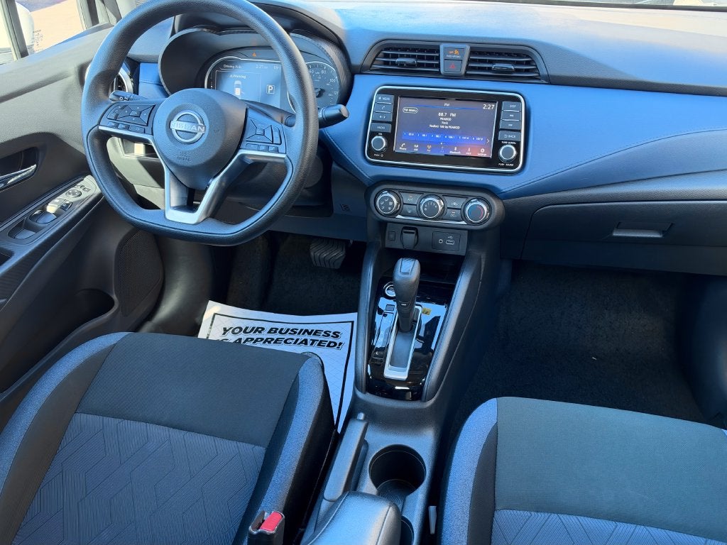 2025 Nissan Versa 1.6 SV