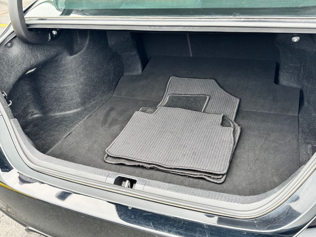 2019 Toyota Camry Hybrid SE