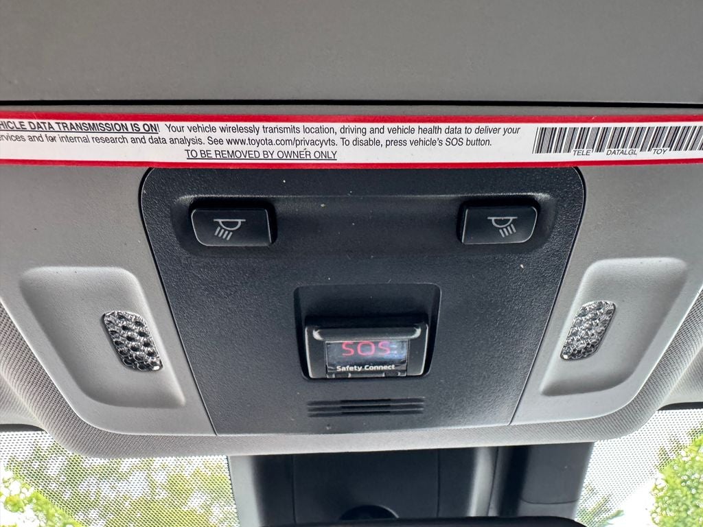 2019 Toyota Camry Hybrid SE