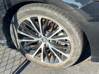 2019 Toyota Camry Hybrid SE