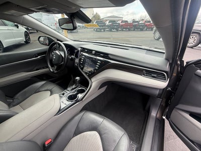 2020 Toyota Camry XLE