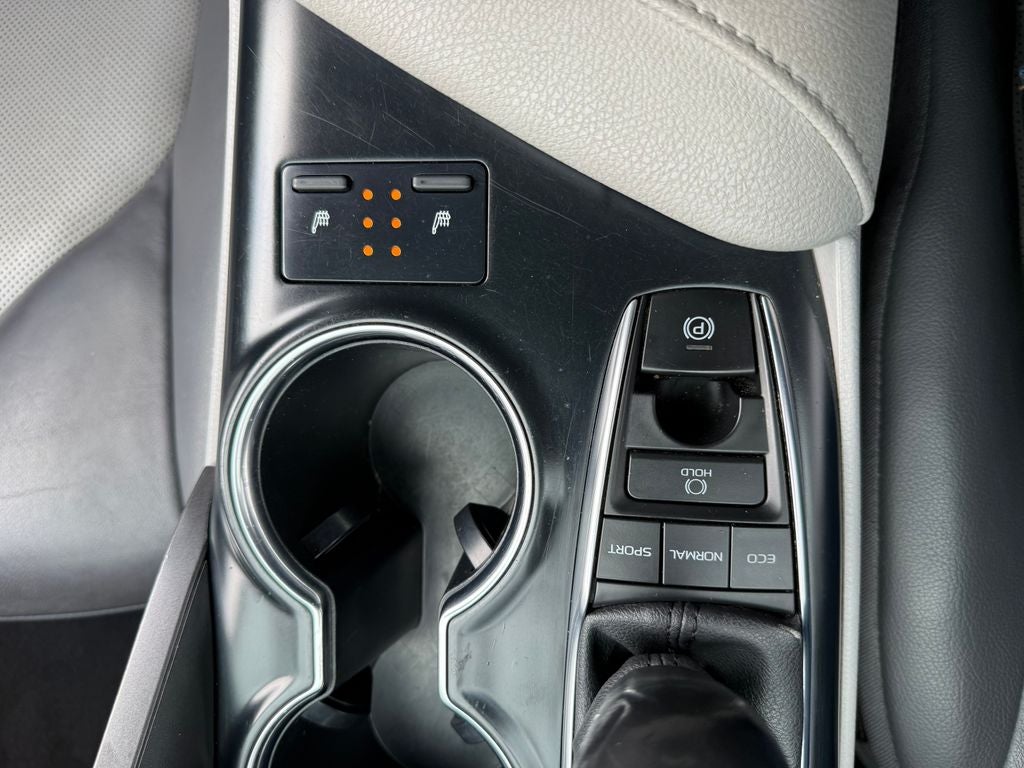 2020 Toyota Camry XLE