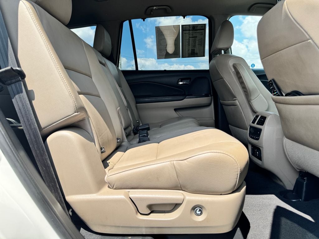 2019 Honda Pilot Touring 8 Passenger