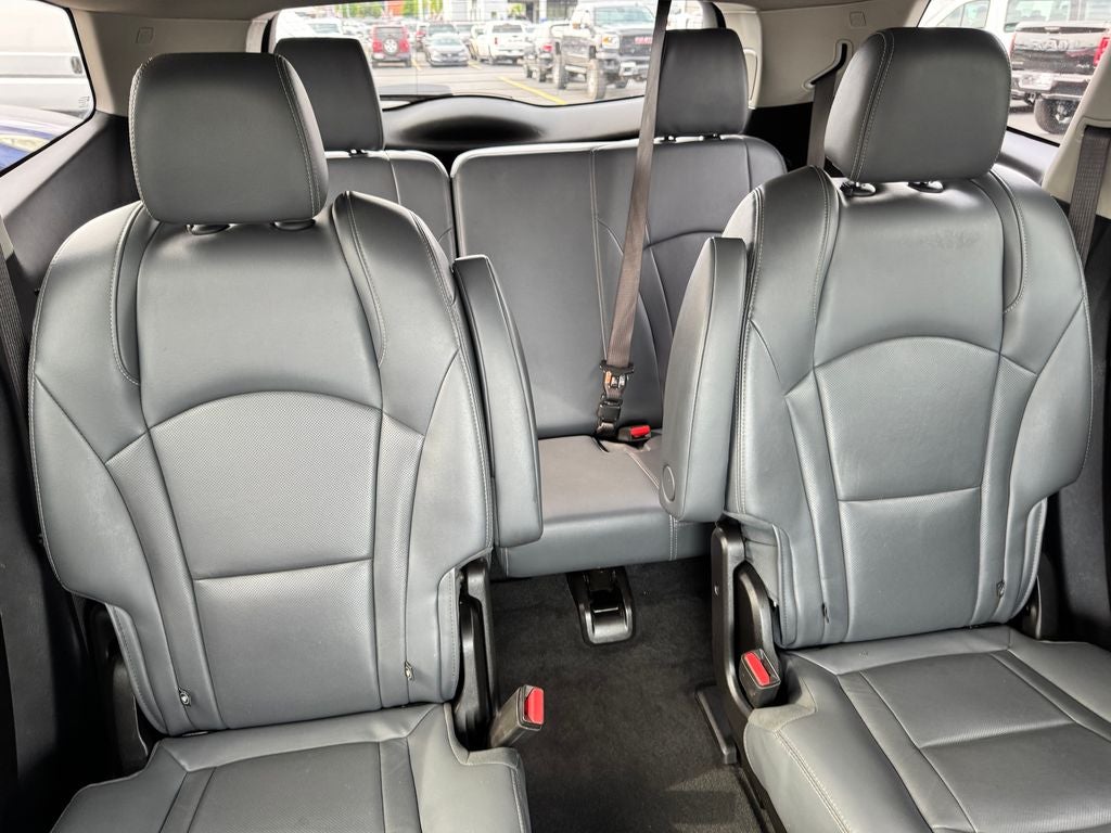 2021 Buick Enclave Essence