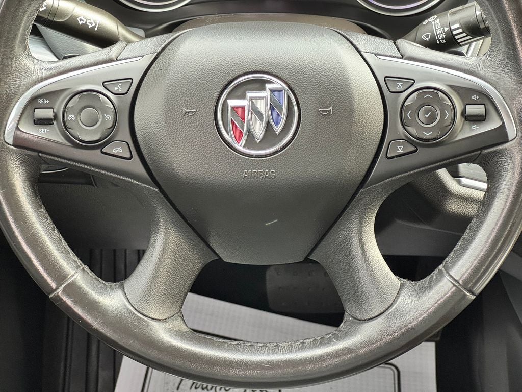 2021 Buick Enclave Essence