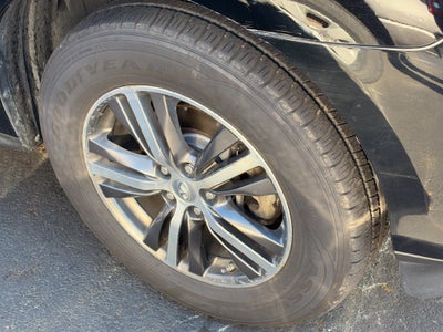 2017 INFINITI QX60 Base