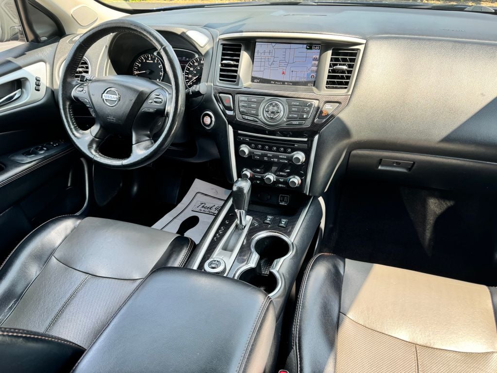2019 Nissan Pathfinder SL