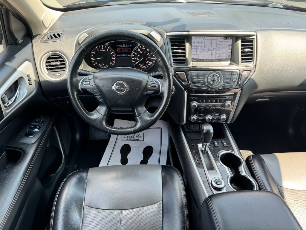2019 Nissan Pathfinder SL