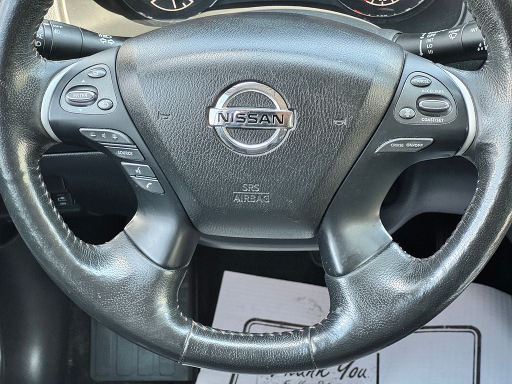 2019 Nissan Pathfinder SL