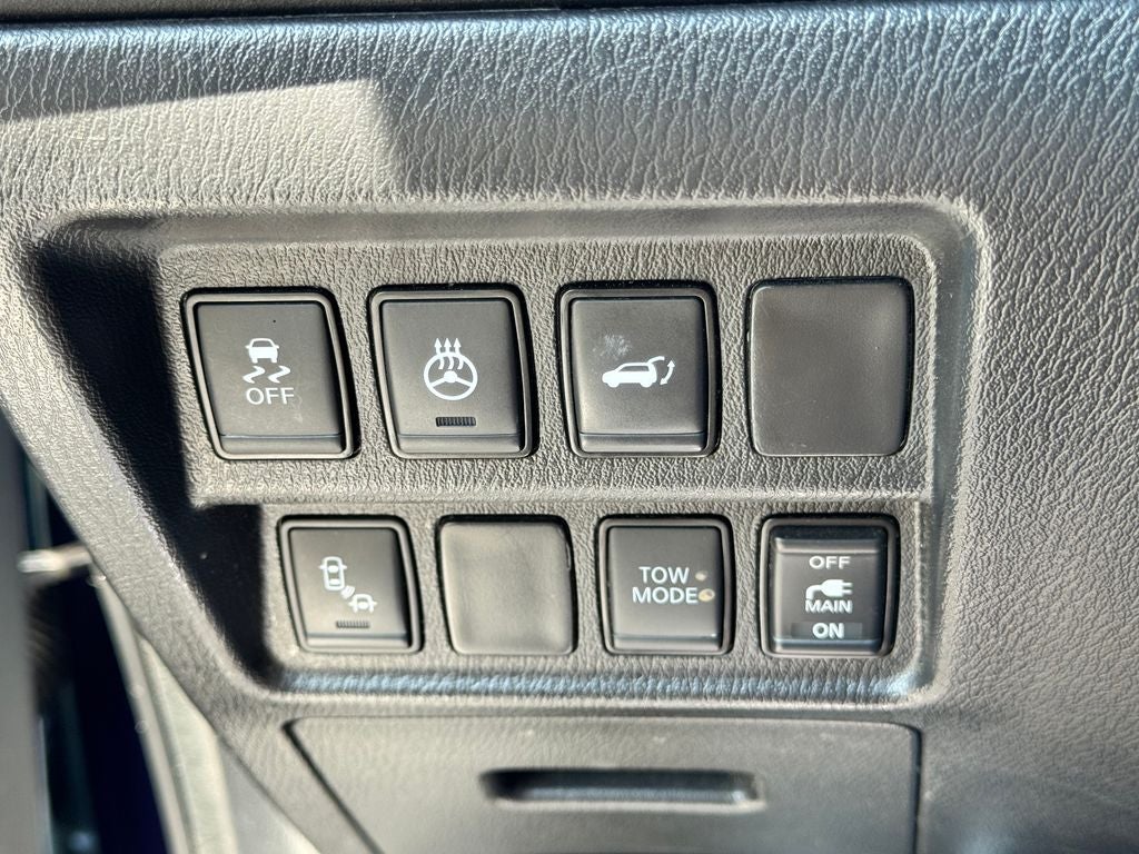 2019 Nissan Pathfinder SL