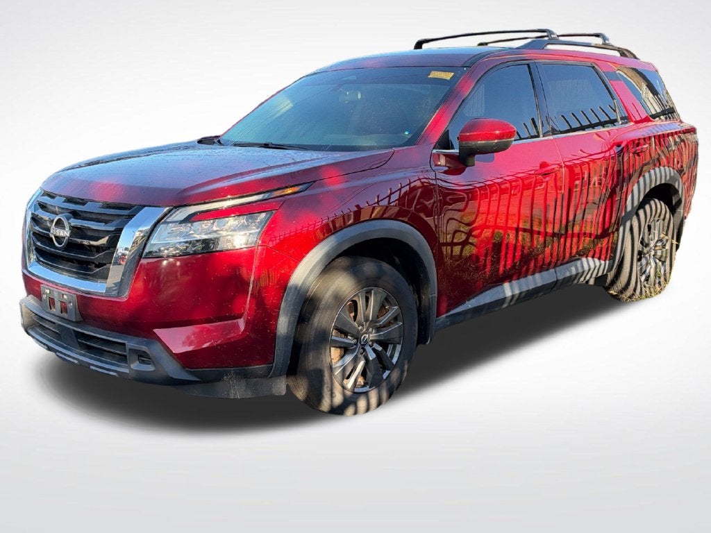 2022 Nissan Pathfinder SV