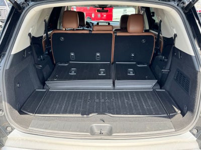 2024 Nissan Pathfinder Platinum